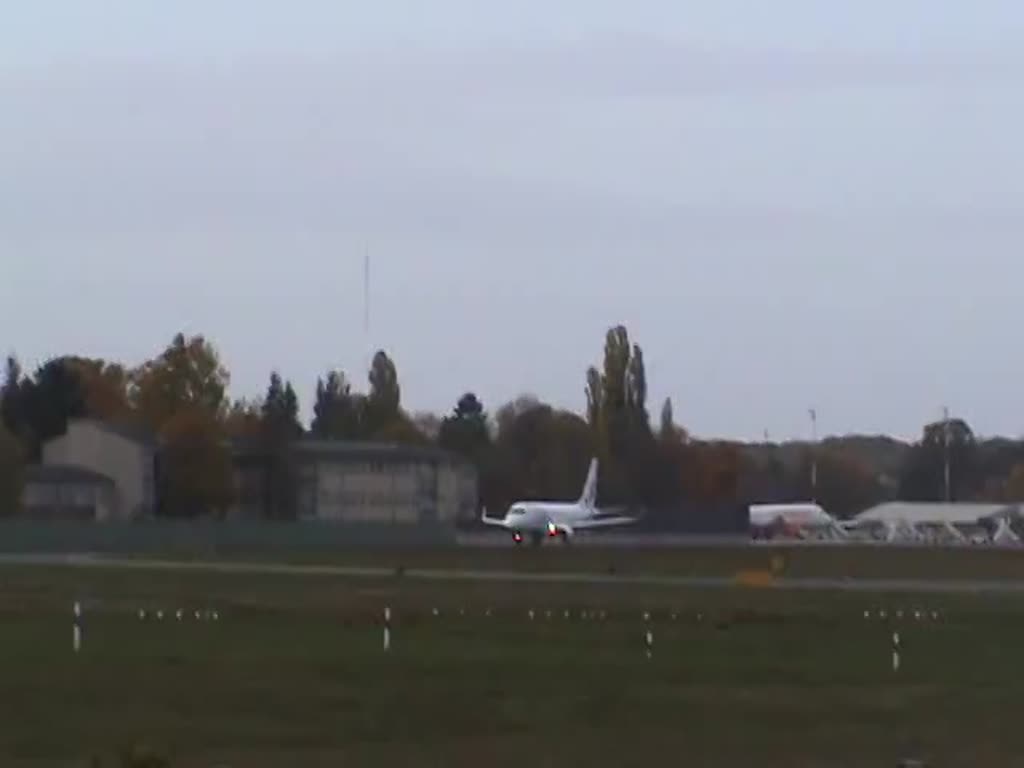 Flybe, ERJ-170-200STD, G-FBJE, TXL, 29.10.2016