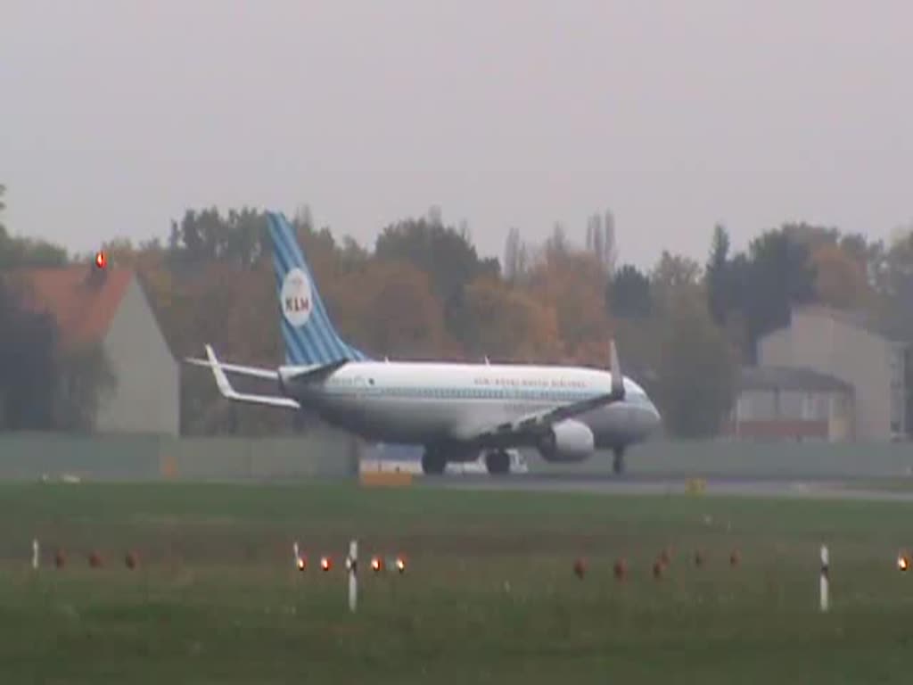 KLM B 737-8K2 PH-BXA beim Start in Berlin-Tegel am 26.10.2014