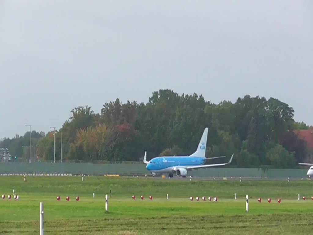 KLM, Boeing B 737-7K2, PH-BGI, TXL, 03.10.2017