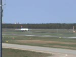 767/467/delta-b-767-332er-n1603-beim-start Delta B 767-332(ER) N1603 beim Start in Berlin-Tegel am 19.04.2009