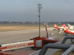 A319/756/iberia-a-319-111-ec-hgt-beim-start Iberia A 319-111 EC-HGT beim Start in Berlin-Tegel am 21.11.2009