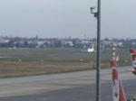 berlin-tegel-txl/765/start-der-mistral-air-b-737-36e Start der Mistral Air B 737-36E EI-DVA am 05.12.2009 auf dem Flughafen Nerlin-Tegel