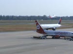 Ankunft der Delta Airlines ...  Frank Maczkowicz 04.07.2010