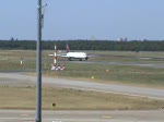 Delta Airlines/642/delta-airlines-b-767-332er-n184dn-beim Delta Airlines B 767-332(ER) N184DN beim Start in Berlin-Tegel am 24.08.2009