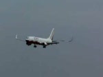 Eine Boeing 737-800 von ...  Martin Kramer 17.05.2007