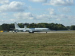 e3a-awacs/705/e-3a-sentrylx-n-90456-rollt-am-151009 E-3A Sentry,LX-N 90456 rollt am 15.10.09 auf die Startbahn von Geilenkirchen