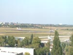 Easyjet/778/easyjet-airbus-a319-beim-start-auf-dem Easyjet-Airbus A319 beim Start auf dem Berliner Flughafen Sch�nefeld, den es nicht mehr lange gibt