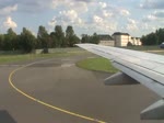 Start vom Flughafen Berlin-Tegel am 19. August 2010 mit einer Air Berlin-Boeing 737-700