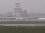 Turkish Airlines A 321-231 TC-JRT beim Start in Berlin-Tegel am 26.10.2014