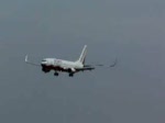 Eine Boeing 737-800 von Air Berlin bei der Landung auf der 23L in Dsseldorf. Das Video stammt vom 13.05.2007