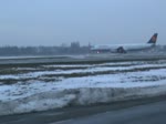 Lufthansa/1171/lufthansa-a-321-231-d-aisf-lippstadt-beim Lufthansa A 321-231 D-AISF 'Lippstadt' beim Start in Berlin-Tegel am Morgen des 08.01.2011