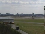 Dash 8 G-JECE von Flybe bei der Landung und beim rollen in Hamburg Fuhlsbttel am 30.03.09.Leider herrschte zum Zeitpunkt der Aufnahme ziemlich starker Wind.