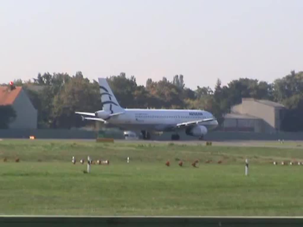 Aegean A 320-232 SX-DVN beim Start in Berlin-Tegel am 28.09.2013