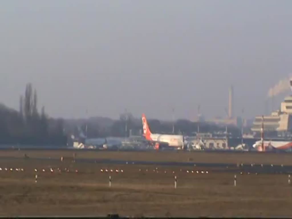 Air Berlin, Airbus A 330-223, D-ALPC, TXL, 29.01.2017