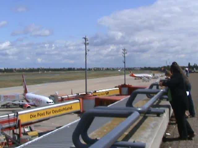 Air Berlin B 737-86J(WL) D-ABAG beim Start in Berlin-Tegel am 26.07.2009