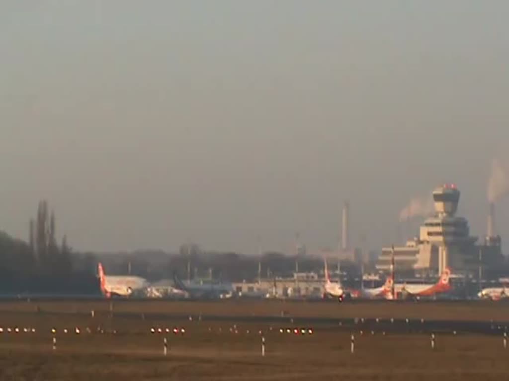 Air Berlin, Boeing B 737-7K5, D-AHXF, TXL, 29.01.2017