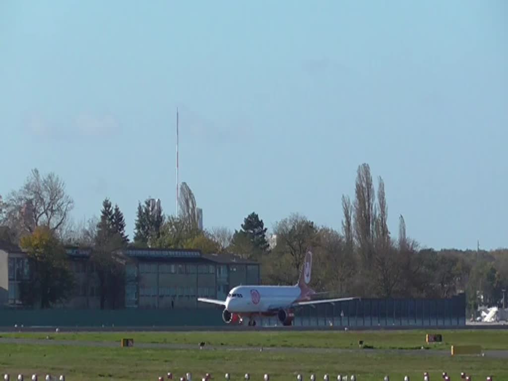 Air Berlin (Überführungsflug nach Wien), Airbus A 320-214, D-ABHH, TXL, 30.10.2017