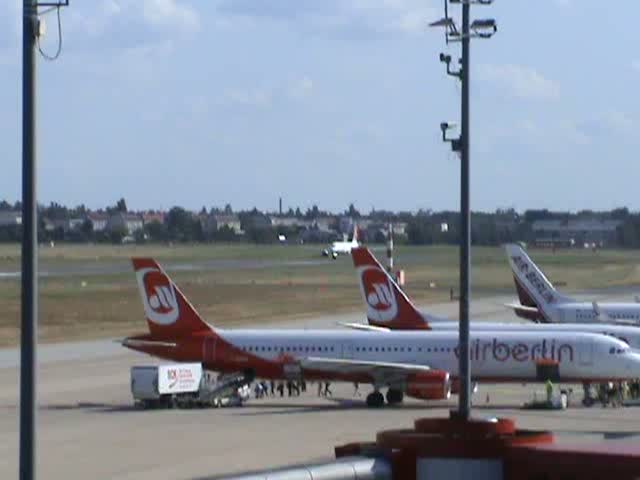 Air Malta A 320-214 9H-AEF beim Start in Berlin-Tegel am 30.08.2009