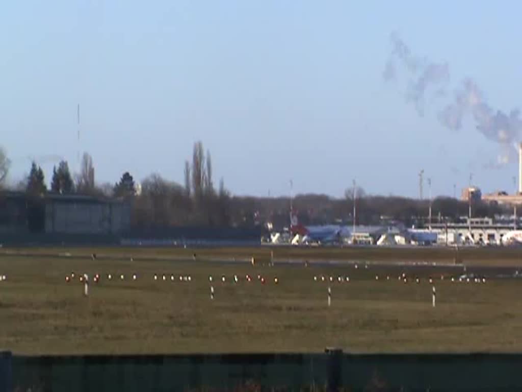 BMI Regional ERJ-145EP G-RJXH beim Start in Berlin-Tegel am 08.02.2015