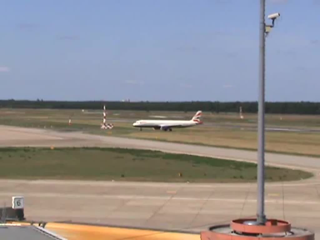 British Airways A 321-231 G-EUXM bei der Ankunft in Berlin-Tegel am 06.07.2013