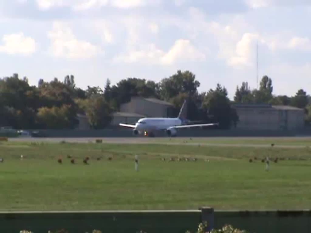 Brussels Airlines A 319-112 OO-SSR beim Start in Berlin-Tegel am 28.09.2013