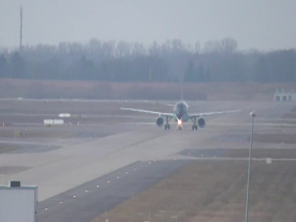 Brussels Airlines, Airbus A 320-214, OO-SNB, BER, 13.02.2024