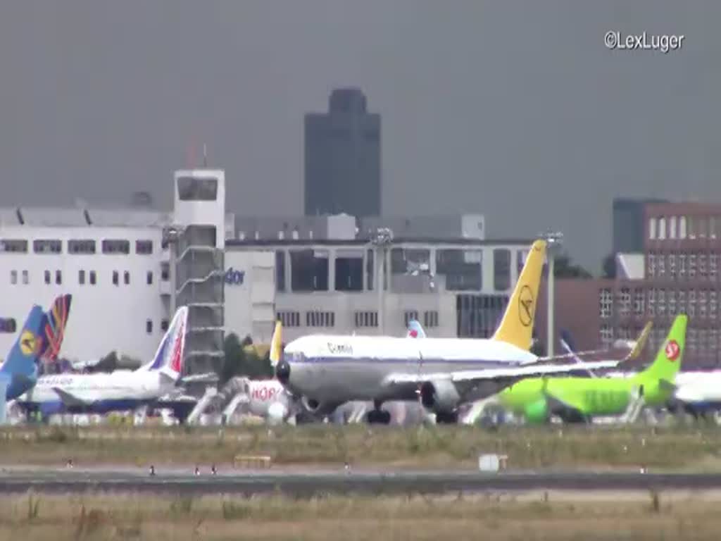 Condor, Boeing 767-31B(ER), D-ABUM, Take off in Frankfurt 