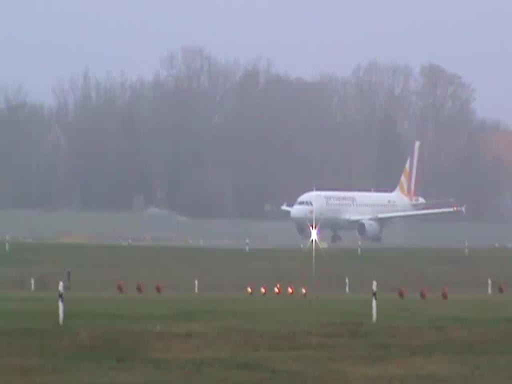 Germanwings A 319-112 D-AKNV beim Start in Berlin-Tegel am 14.12.2014