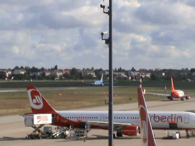 KLM B 737-7K2 PH-BGD beim Start in Berlin-Tegel am 12.09.2009