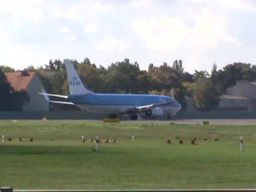 KLM B 737-8K2 PH-BXY beim Start in Berlin-Tegel am 28.09.2013