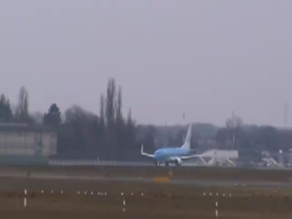 KLM, Boeing B 737-7K2, PH-BGD, TXL, 19.02.2017