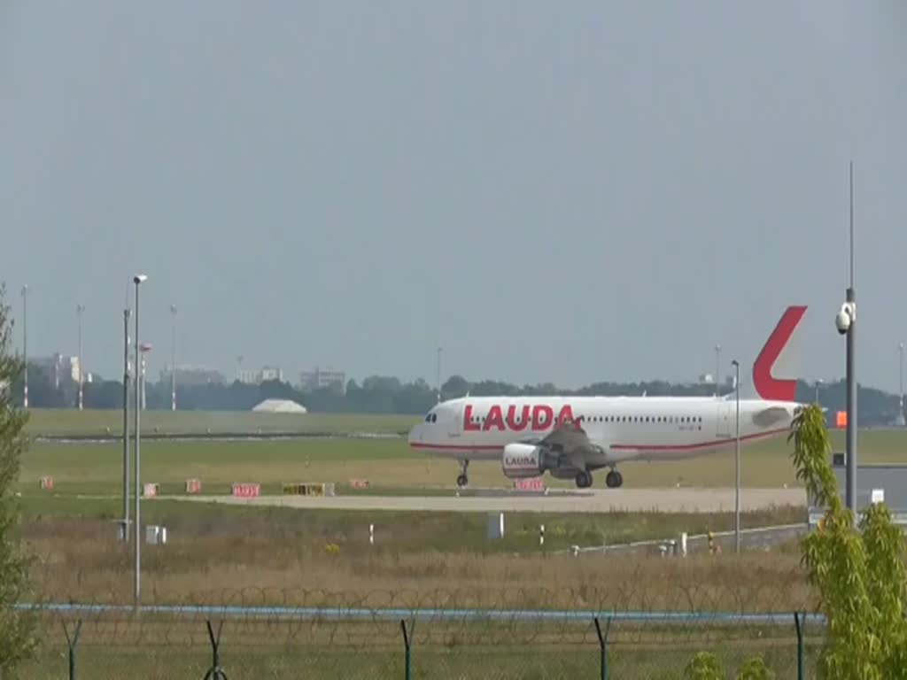 Lauda Europe, Airbus A 320-232, 9H-LMC, BER, 05.09.2021