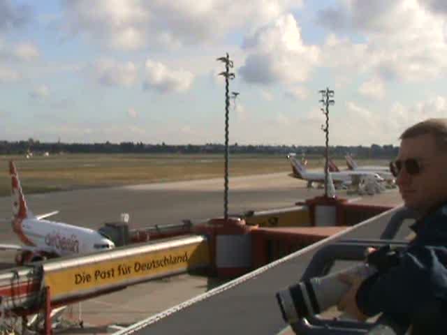 Lufthansa A 321-131 D-AIRK  Freudenstadt/Schwarzwald  beim Start in Berlin-Tegel am 12.09.2009