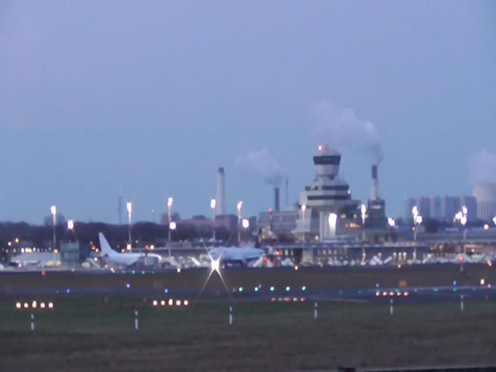 Lufthansa, Airbus A 321-131, D-AIRR  Wismar , TXL, 06.01.2018