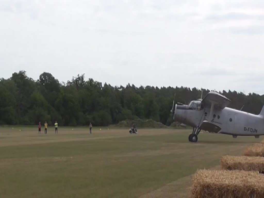 Private Antonow An-2T, D-FOJN, Flugplatz Bienenfarm , 11.06.2022