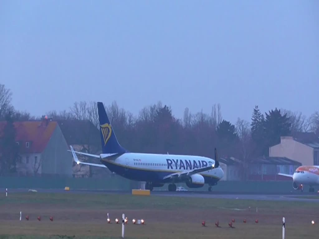 Ryanair(Malta Air), Boeing B 737-8AS, 9H-QAG, TXL, 15.02.2020