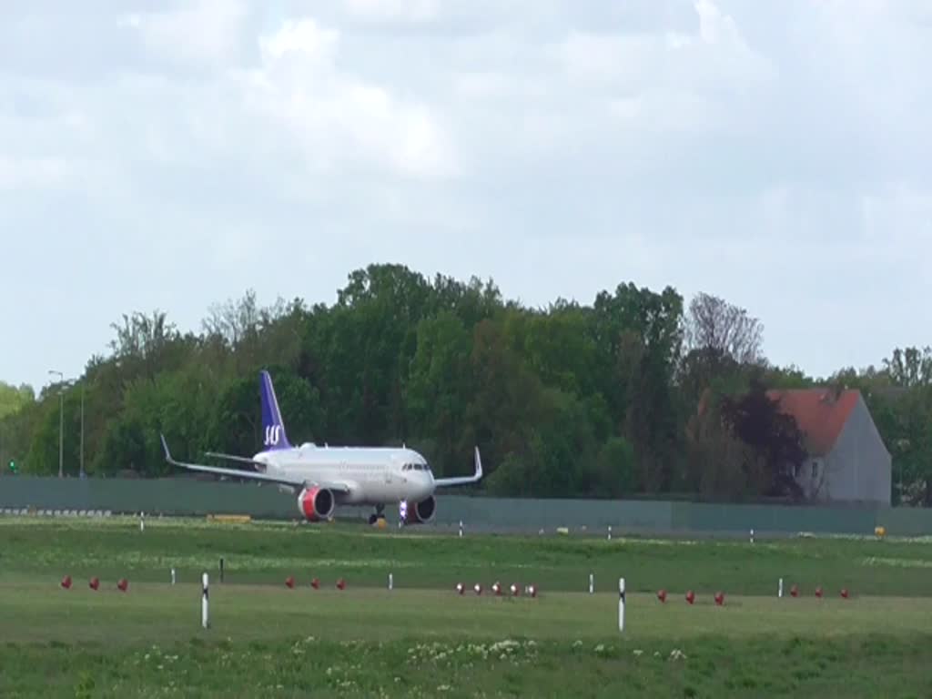SAS, Airbus A 320-251N, SE-DOY, TXL, 03.05.2019