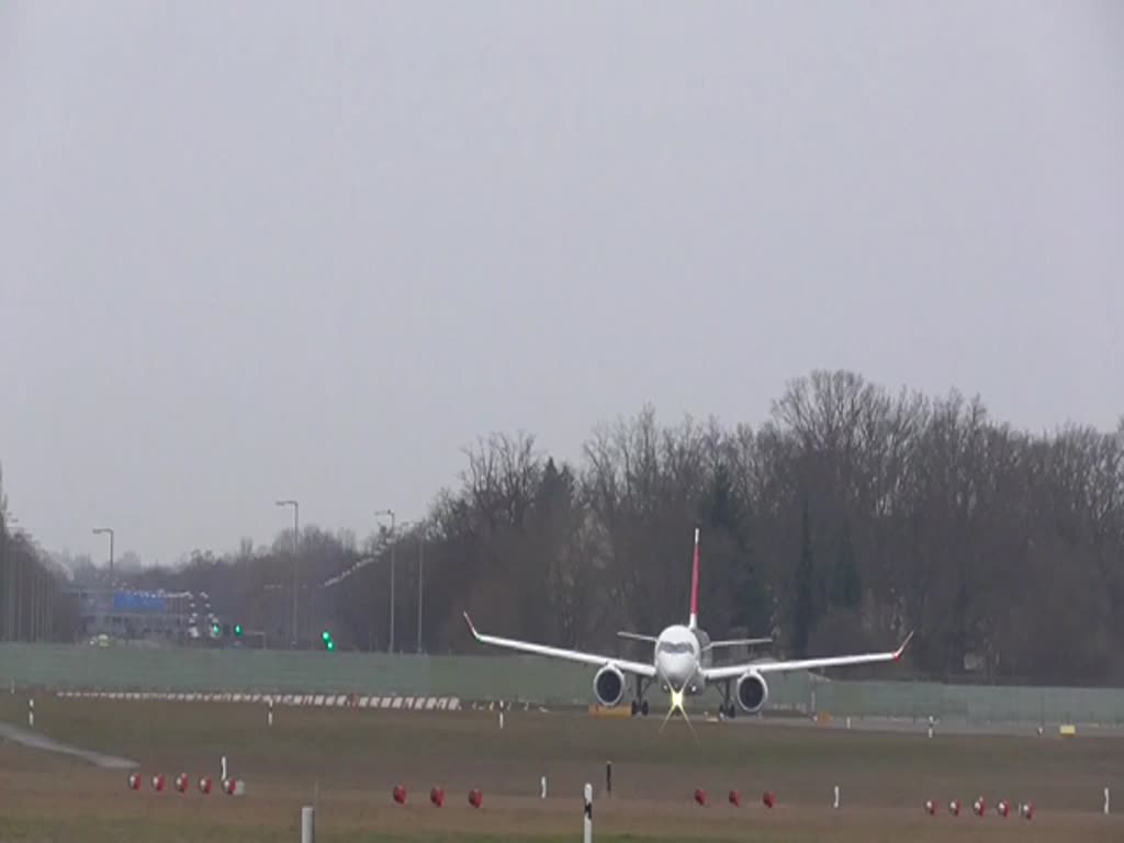 Swiss, Airbus A 220-300, HB-JCF, TXL, 02.03.2019