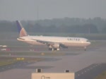 United Airlines, Boeing B 767-424(ER), N69059, BER, 30.09.2023