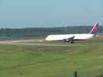 Delta Airlines, Boeing B 767-432(Er), H835MH, BERR, 31.08.2025