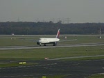 Delta Airlines Boeing 767-300 beim Start in Dsseldorf 7.4.2010