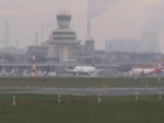 Lufthansa A 320-214 D-AIUC beim Start in Berlin-Tegel am 26.10.2014