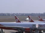 Turkish Airlines A 321-231 TC-JSG bei der Ankunft in Berlin-Tegel am 14.04.2013