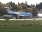 KLM-Cityhopper Fokker 70 PH-KZA beim Start in Berlin-Tegel am 28.09.2013