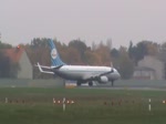 KLM B 737-8K2 PH-BXA beim Start in Berlin-Tegel am 26.10.2014