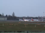 Air Berlin B 737-86J D-ABKK beim Start in Berlin-Tegel am 03.01.2015