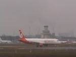 Air Berlin A 321-211 D-ABCK beim Start in berlin-Tegel am 05.02.2016