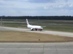 Air Berlin B 737-8Q8 D-ABBU bei der Ankunft auf dem Flughafen Berlin-Tegel am 14.08.2009