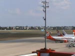 KLM B 737-8K2 PH-BXE beim Start in Berlin-Tegel am 30.08.2009