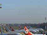 Landung der Air Berlin B 737-75B D-AGEP am 21.11.2009 auf dem Flughafen Berlin-Tegel